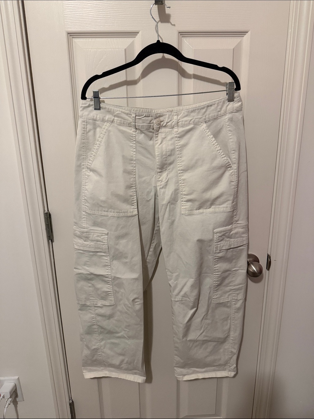 Women’s White Cargo Pants - Relaxed Fit